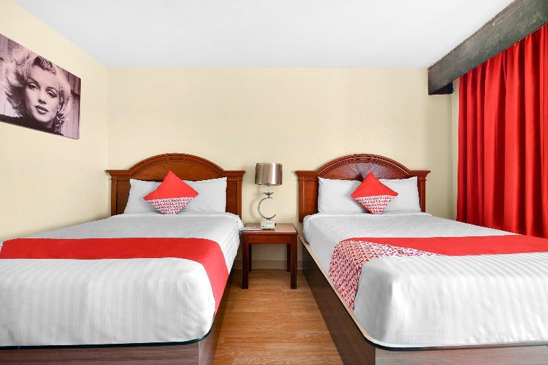 Oyo Hotel San Antonio Lackland Near Seaworld Exterior foto